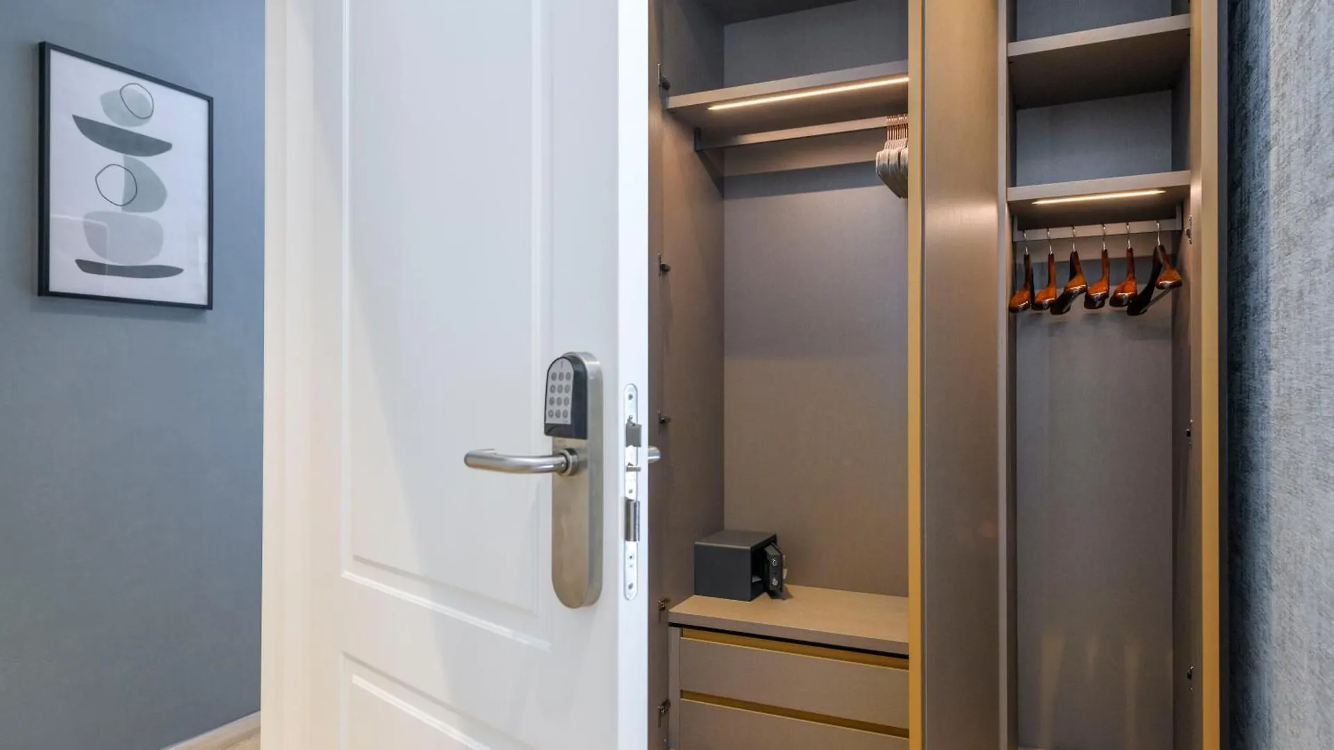 Po1 Augusto - Po2 Cesare - Po3 Nerone Apartment Rome