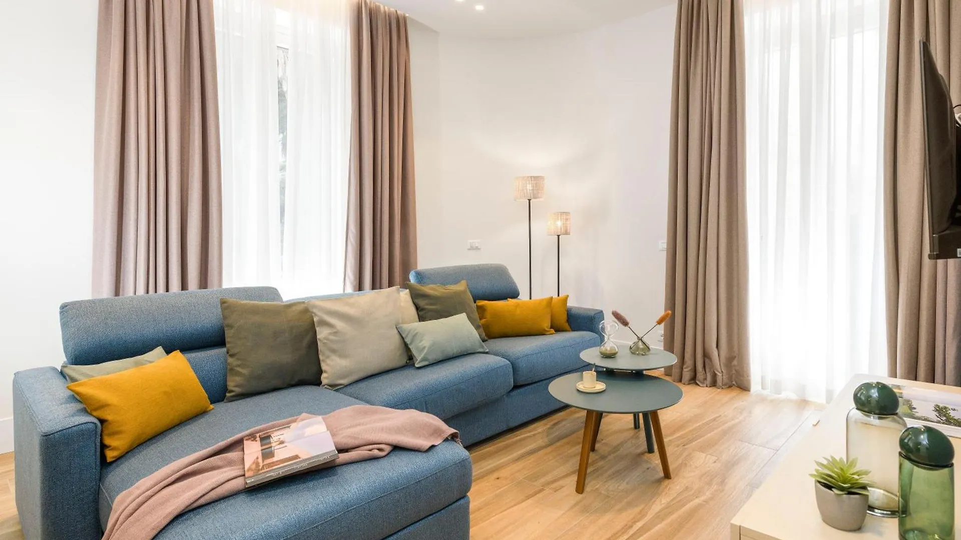 Po1 Augusto - Po2 Cesare - Po3 Nerone Apartment Rome